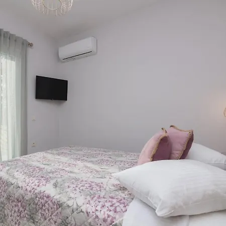 Apartment Thuis *