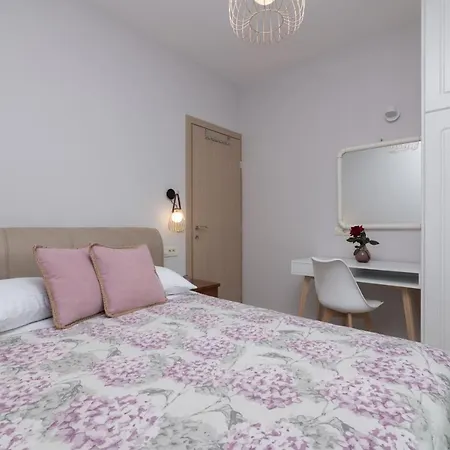 Apartment Thuis *